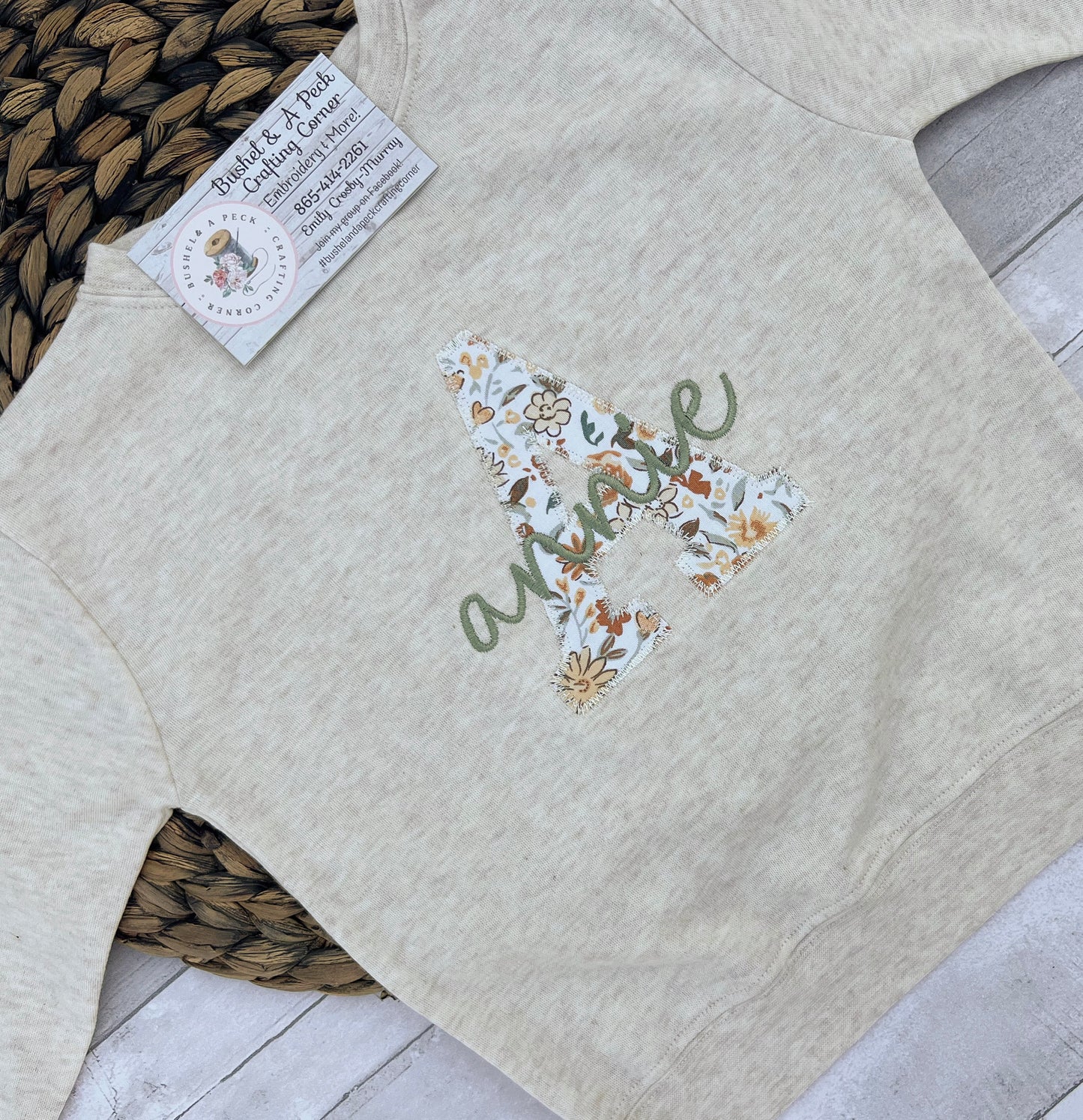 Oatmeal Short/Long Sleeve Shirts with Blooming Wildflowers Applique (Initial Style)